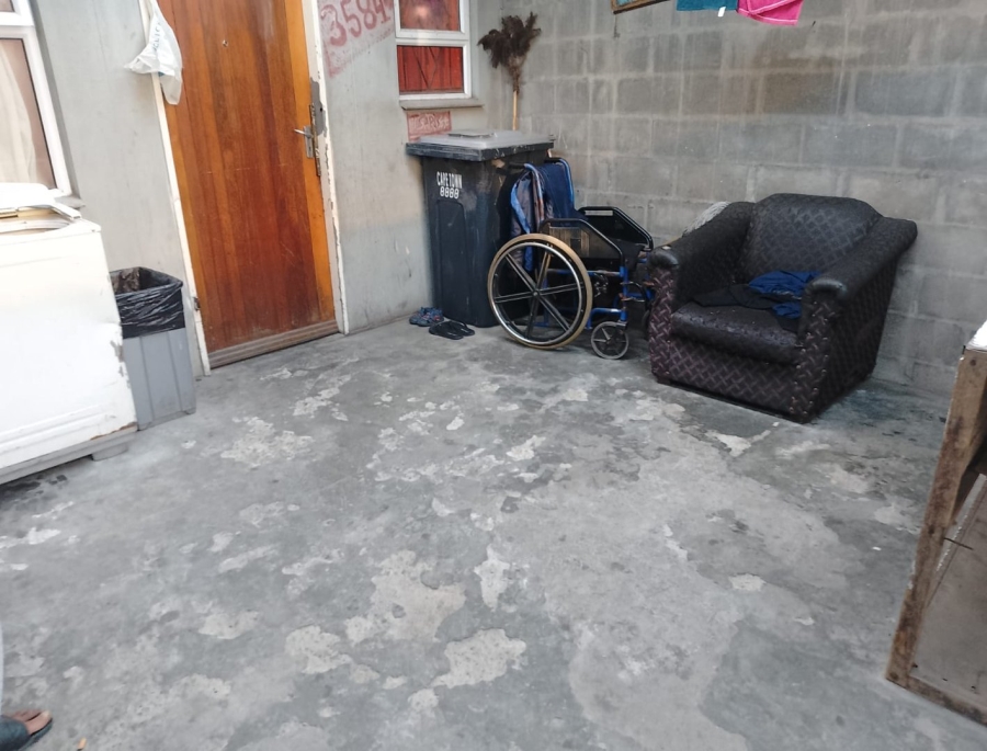 2 Bedroom Property for Sale in Delft Western Cape